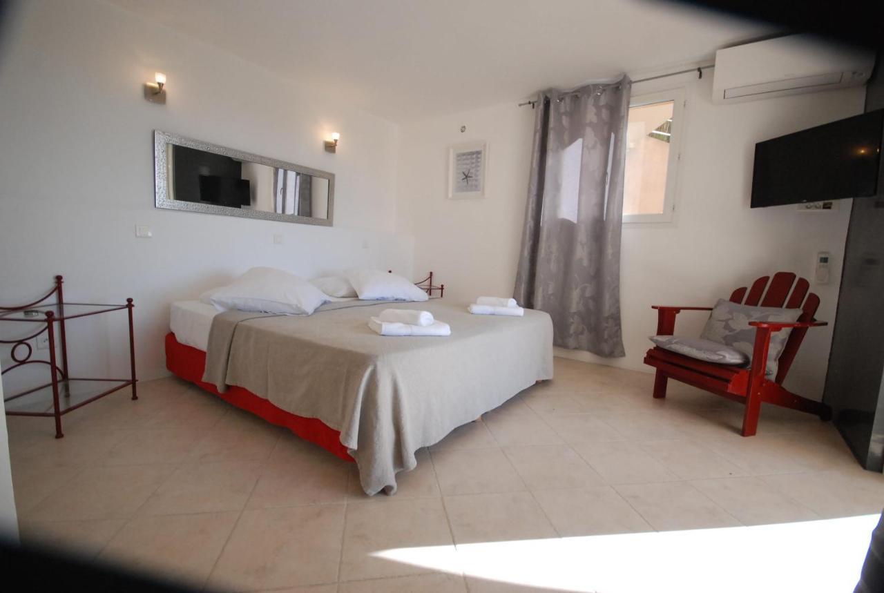 Aloasis Grimaud Exterior foto