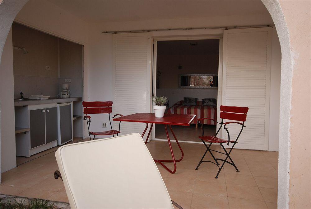 Aloasis Grimaud Exterior foto